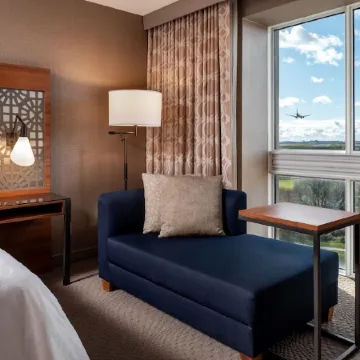 Sheraton Toronto Airport Hotel & Conference Centre