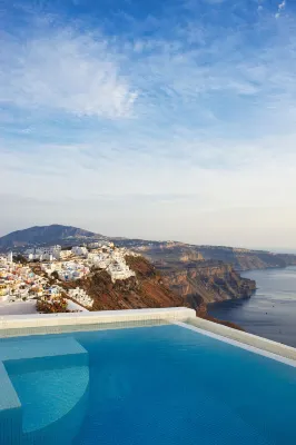 Dreams Luxury Suites Hotel a 