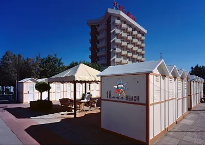 Alexandra Plaza