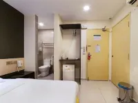 One Avenue Hotel