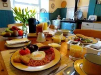 Lobhill Farmhouse Bed and Breakfast and Self Catering Accommodation