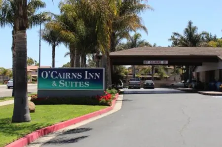 O'Cairns Inn and Suites