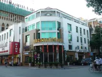 Paul Chabot Hotel