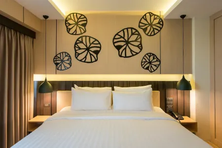 Nadee 10 Resort & Hotel
