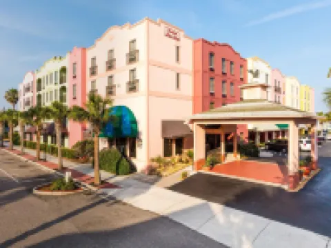Hampton Inn & Suites Amelia Island-Historic Harbor Front Hoteles en Fernandina Beach