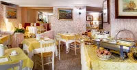 Colonna Palace Hotel Mediterraneo - petit déjeuner