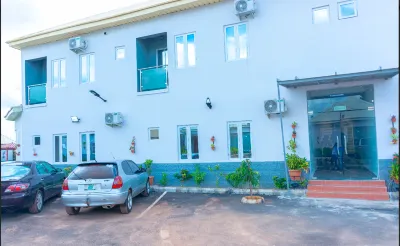 House 7 Resort Hotels in 