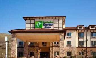 Holiday Inn Express & Suites Frazier Park