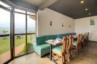 Mountain Breeze Resort, Mahabaleshwar - Breakfast