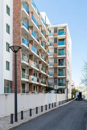 Apartamentos Monte Gordo Plaza Отели в г. Monte Gordo