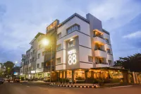 Hotel 88 Jember Hotel dekat Toko Matahari Pasar Tanjung