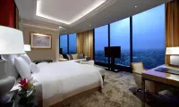 The Trans Luxury Hotel Bandung Hotel dekat Gereja Mawar Sharon Bandung