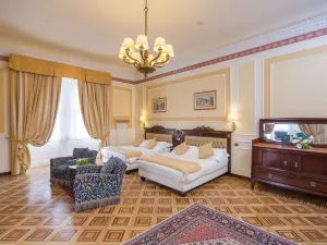 Hotel Bristol Palace