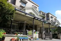 Green Park Homestay - B&B