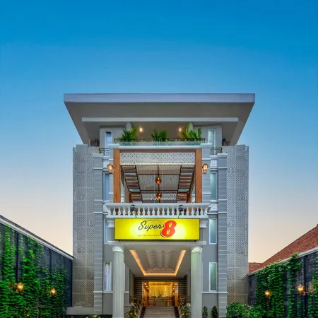 Super 8 by Wyndham Solo Indonesia