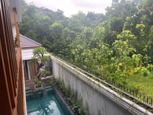 Marades Tropical Villa