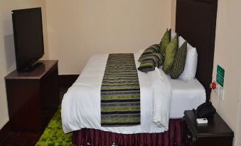 Hotel Saathi