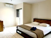 Queen Victoria Apartment Batam Hotell i Taman Baloi