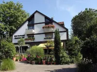 Hotel Schachener Hof Stadttheater Lindau 주변 호텔