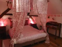 B&B Aux Gaietés de la Sabotière Hotel di Momignies