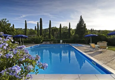 Borgo san Benedetto Hotel in zona Borgo di Castelfalfi