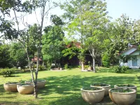 Banrainaifun Hotels in Ban Kha