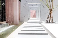 SYN Boutique Hotel Chiang Mai - parking