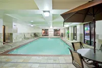 Holiday Inn Express & Suites TACOMA by IHG - Pools
