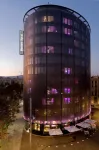 Barceló Raval Hotel berhampiran Nauart Espacio de Creacion