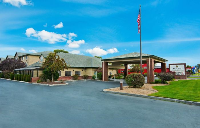 Oxford Suites Hermiston