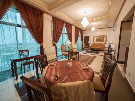 Atlantic Palace Hotel Отели рядом с Аэропорт Пуэнт-Нуар Агостино Нето