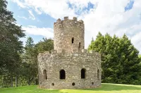 Super 8 by Wyndham Clinton Hotels in Clinton