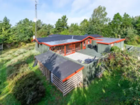 "Eliane" - 4km from the Sea