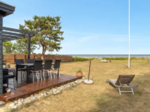 "Sigurd" - 20m from the Sea