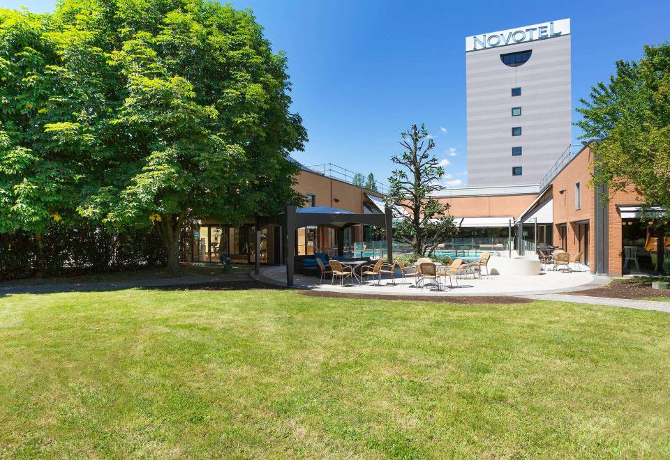 Hotel Novotel Milano Linate Aeroporto, Exterior, Garden