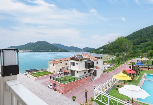 부대 시설 이미지