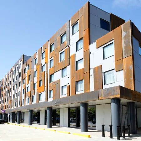 Premier Inn Milton Keynes Central (Theatre District) Отели рядом с достопримечательностью «Железнодорожный вокзал Блетчли»