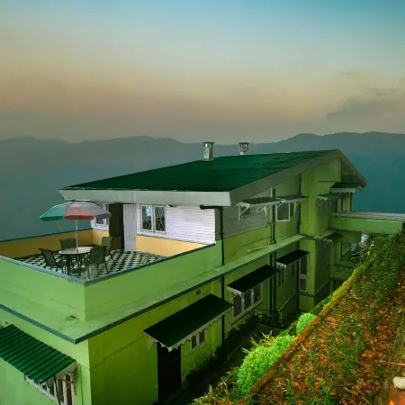 Central Gleneagles Heritage Resort -The Mall Road Darjeeling