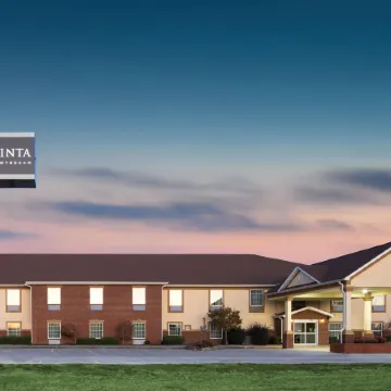 La Quinta Inn by Wyndham Calhoun South I-75
