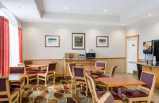 Baymont by Wyndham Fort Myers Airport