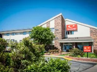 Econo Lodge Kansas City Downtown North Hotels in Clay County