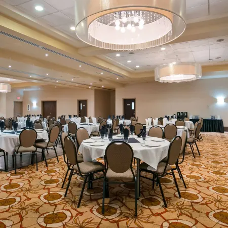 Best Western Sunrise Inn  Suites