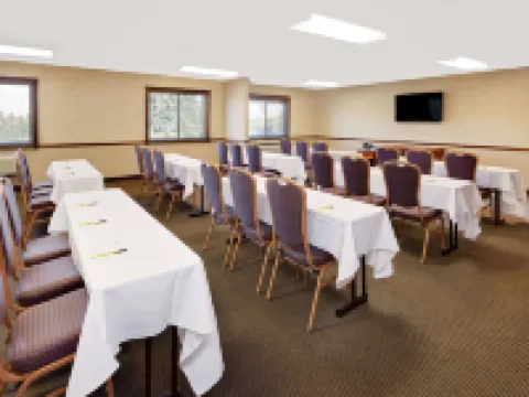 Super 8 by Wyndham Mt. Pleasant Hotels in Mount Pleasant