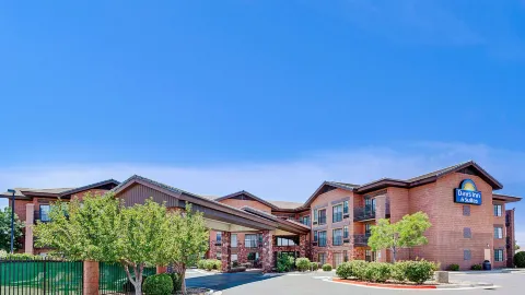 Days Inn & Suites by Wyndham Page Lake Powell in Page
