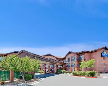 Days Inn & Suites by Wyndham Page Lake Powell Hoteles en Page