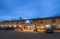 Econo Lodge Woodbridge