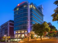 Ramada by Wyndham Ankara Отели рядом с достопримечательностью «Чанкая»