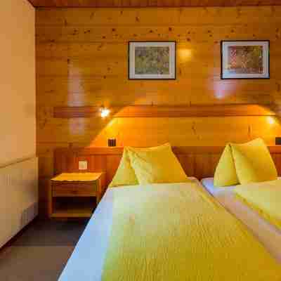 Swiss Lodge Joopi Rooms