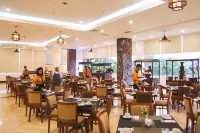 M Bahalap Hotel - breakfast