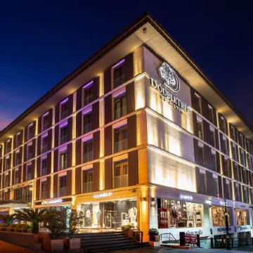 DoubleTree by Hilton Istanbul - Old Town Отели рядом с достопримечательностью «Фатих»